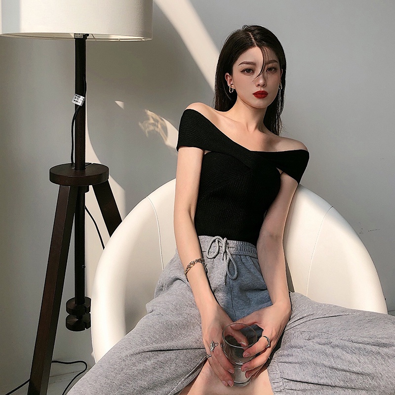 【ZHELIHANGFEI】 Áo Dệt Kim Hai Dây Chéo Lưng Gợi Cảm