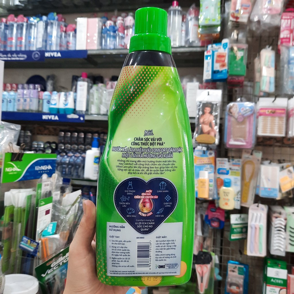 Nước xả Comfort 1 lần xả hương gió xuân chai 800ml