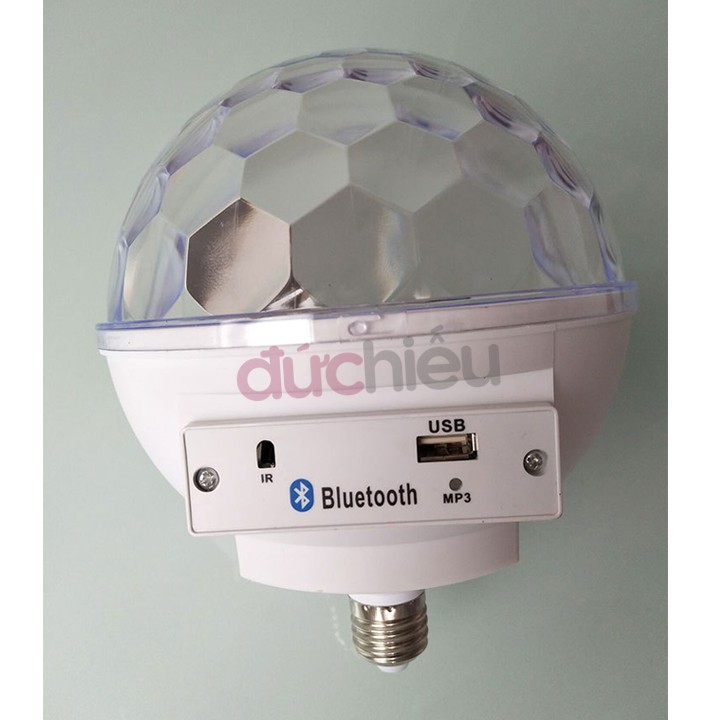 Đèn LED xoay vũ trường 7 màu cảm ứng âm thanh Bluetooth có USB và remote đui E27 - 066