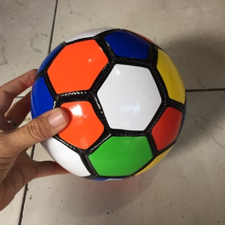 Banh da đá bóng số 2