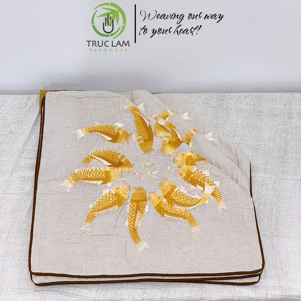 Gối/Vỏ Gối Vuông Tựa Lưng Sofa (45x45) Trang Trí Phòng  Vải Linen Thêu Thủ Công Hình Đàn Cá - Trúc Lâm Handmade