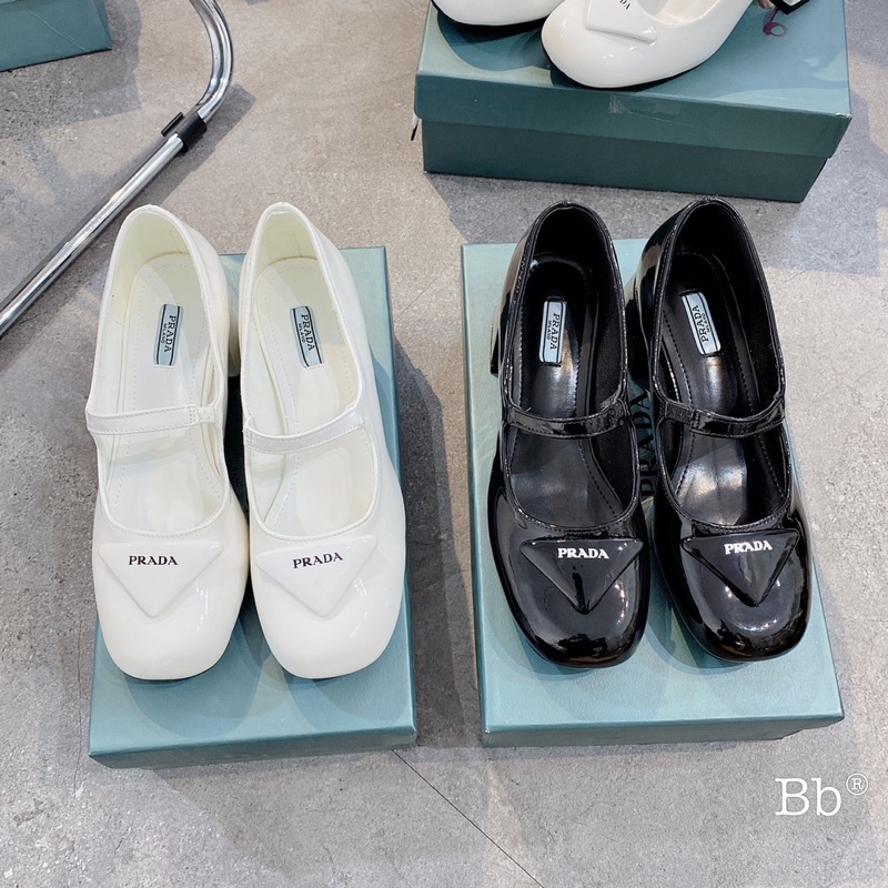 Giày PRADA