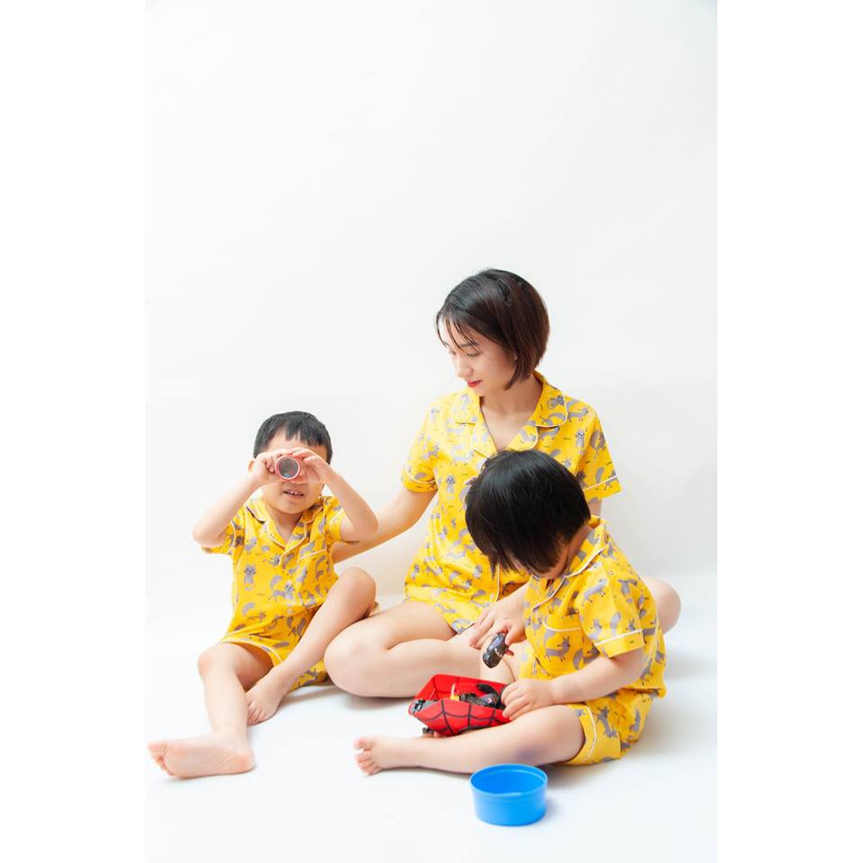 Pyjama ngắn vàng gấu xám