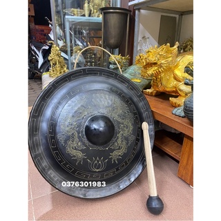 Chiêng đồng văn Hoá dân tộc đường kính  52cm nặng 5,5kg