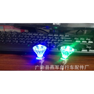 2 Đèn led gắn van xe đạp điện, xe máy