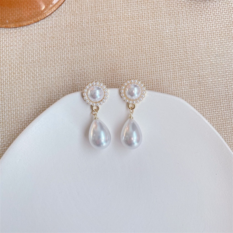 Khuyên Kẹp Vành Tai Đính Ngọc Trai Hình Giọt Nước Phong Cách Cổ Điển CEc1707
