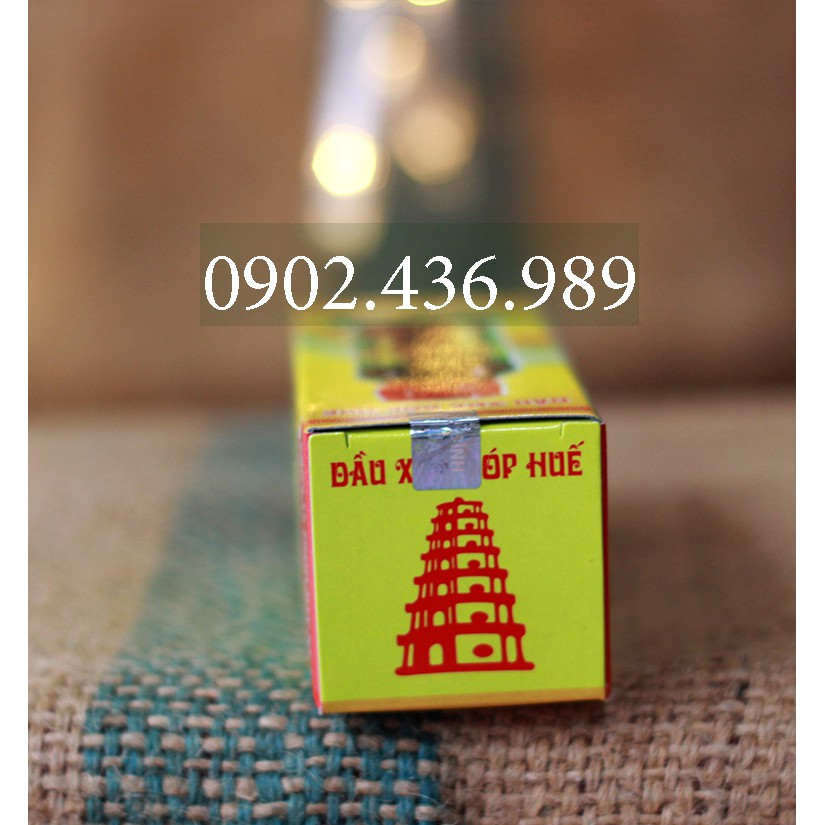 Dầu Xoa Bóp Cung Đình Huế - 60ml/Chai. 50K/Chai. FREESHIP Từ 1 Chai