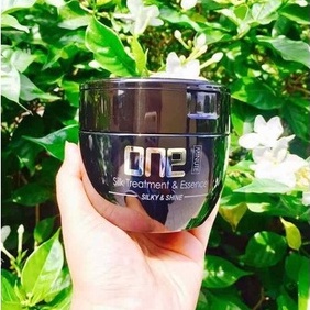 Ủ Tóc - Kem Ủ Tóc phục hồi tóc 1 phút One Minute Mask Silk Treatment And Essence (Sophia Platinum) 450ml