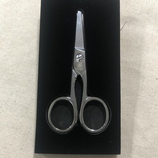 Kéo cắt chỉ hiệu Pin xịn