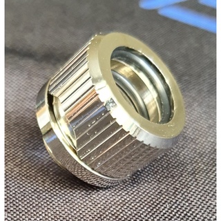 Tản nhiệt nước custom Fitting Quantum Torque mầu bạc
