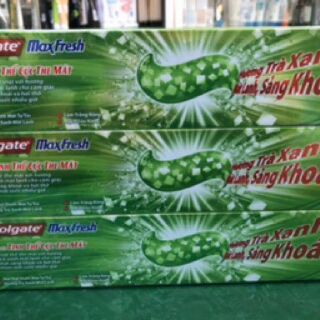 Kem đánh răng Colgate Max Fresh 200g (loại lớn nhất)