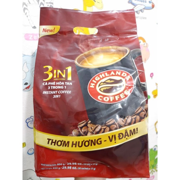 Cà phê sữa hòa tan 3in1 Highlands Coffee bịch 50 gói*17g