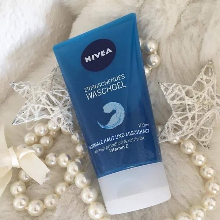 Sửa rửa mặt Nivea dành cho da thường và hỗn hợp hàng đức 150ml