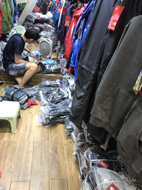 Áo phao siêu nhẹ