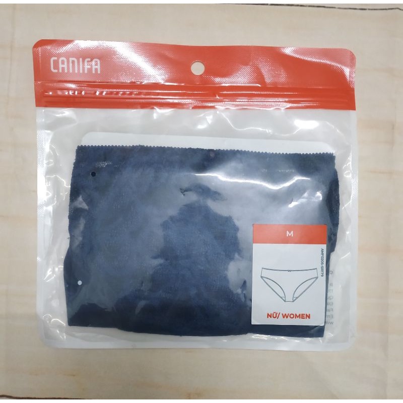 Quần chip nữ Canifa