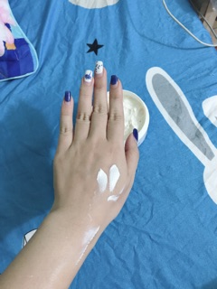KEM BODY THẢO MỘC