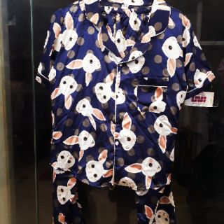 Bộ pijama lụa phi bóng