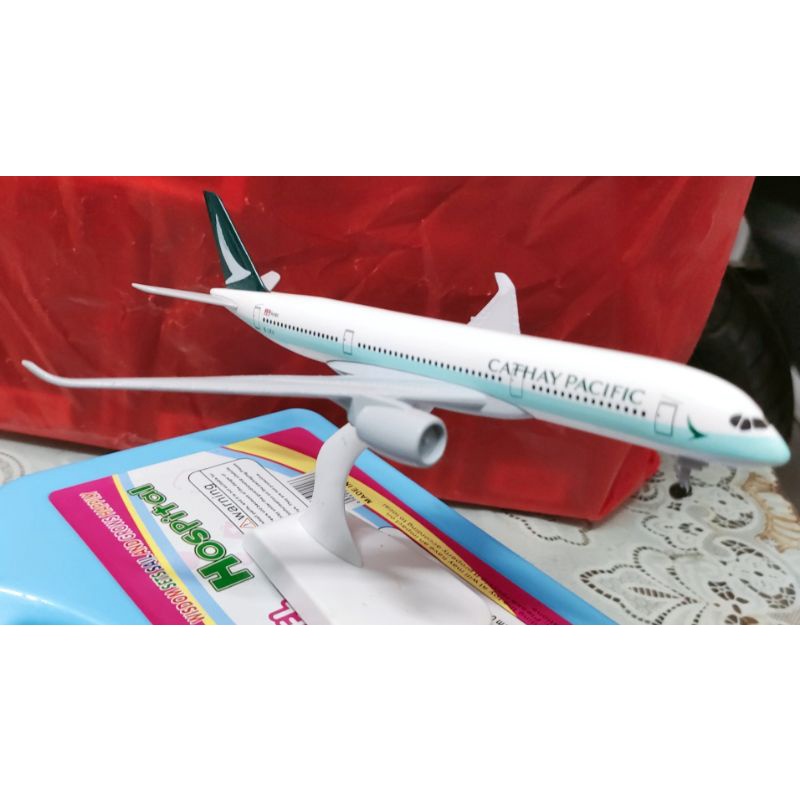 Mô hình máy bay kim loại CATHAY PACIFIC 20CM