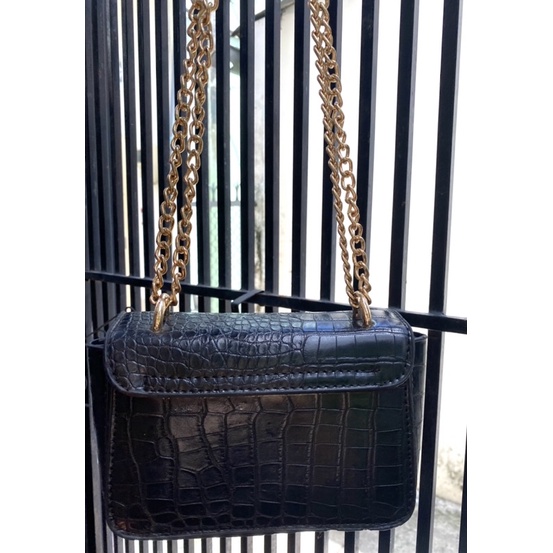 Pass túi xách, tặng kèm túi màu đen hình cuối