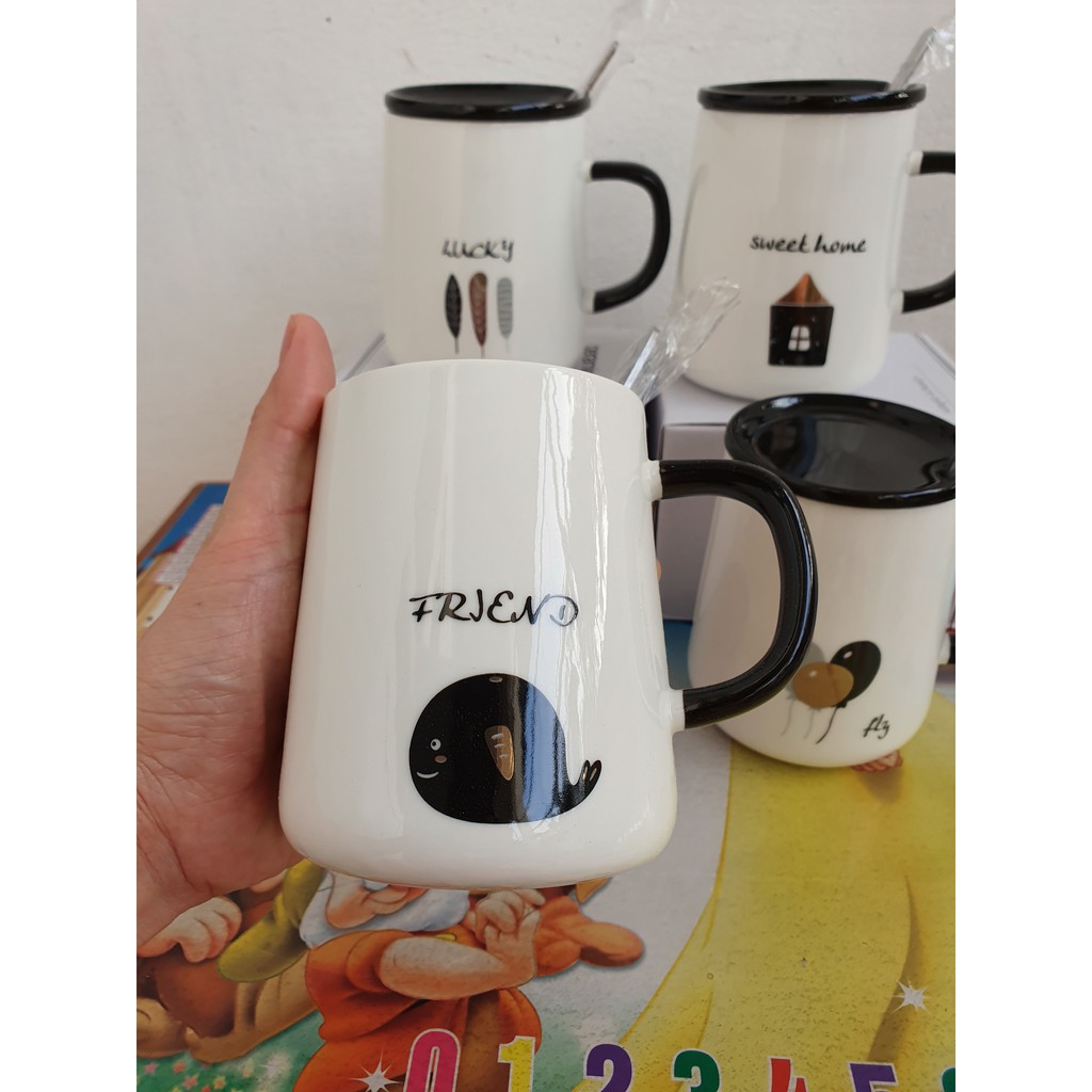 Ly cốc sứ cao cấp có nắp và thìa thông điệp Tiếng Anh dung tích 420ml | BigBuy360 - bigbuy360.vn