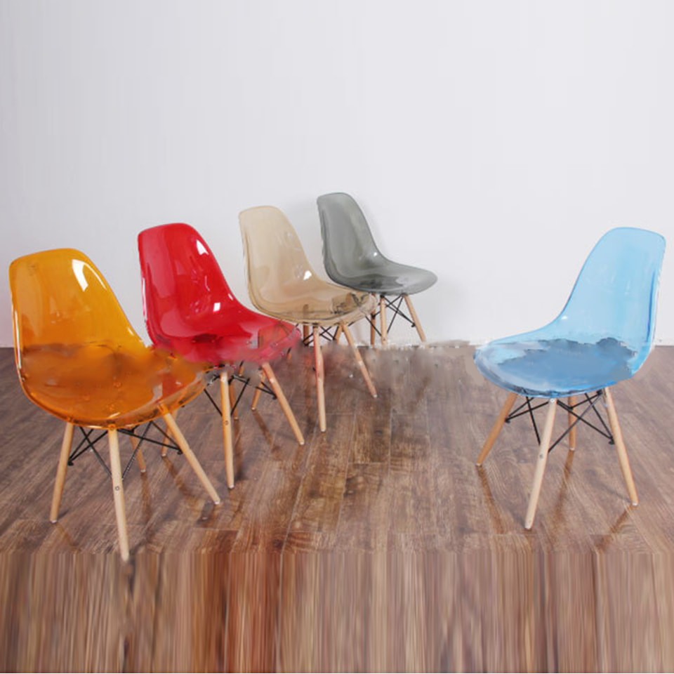 Ghế cafe Eames nhựa trong suốt