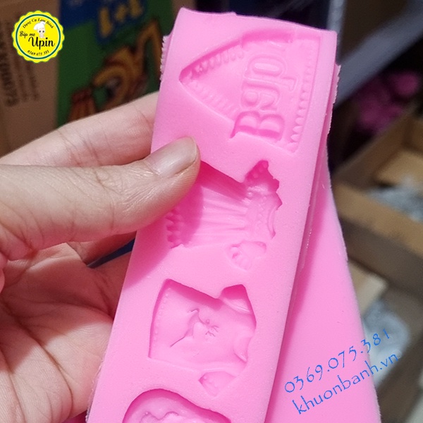 Khuôn silicon vỉ 8 tã bỉm yếm quần áo cho bé khuôn bánh fondant, khuôn rau câu