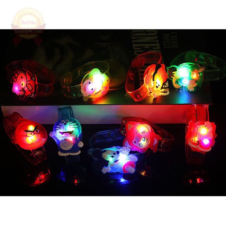 Đèn LED đồng hồ nhấp nhánh tiện dụng cho cả gia đình F757SP1