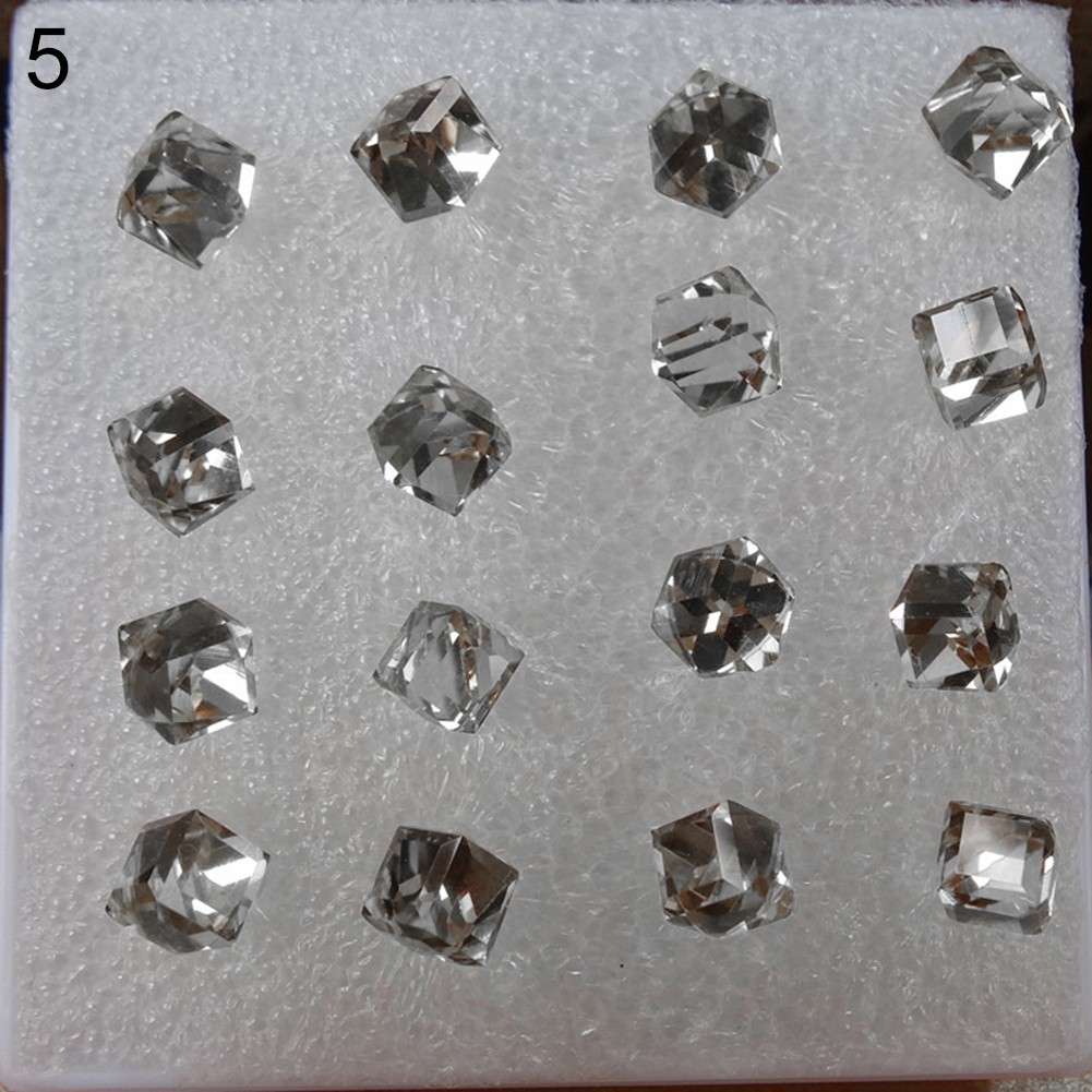 Set 8 đôi hoa tai hoạ tiết hình học không gây kích ứng