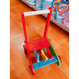 xe gỗ tập đi cho bé