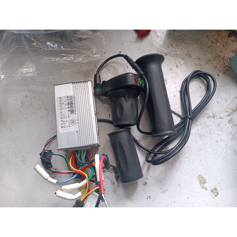 Combo Khiển BLDC 36V15A + Tay Ga Xe Điện