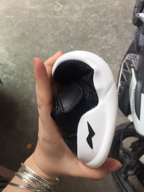 Giày xuất hàn 21-25