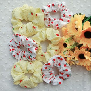 Cột tóc vải Crunchies Cherry dễ thương