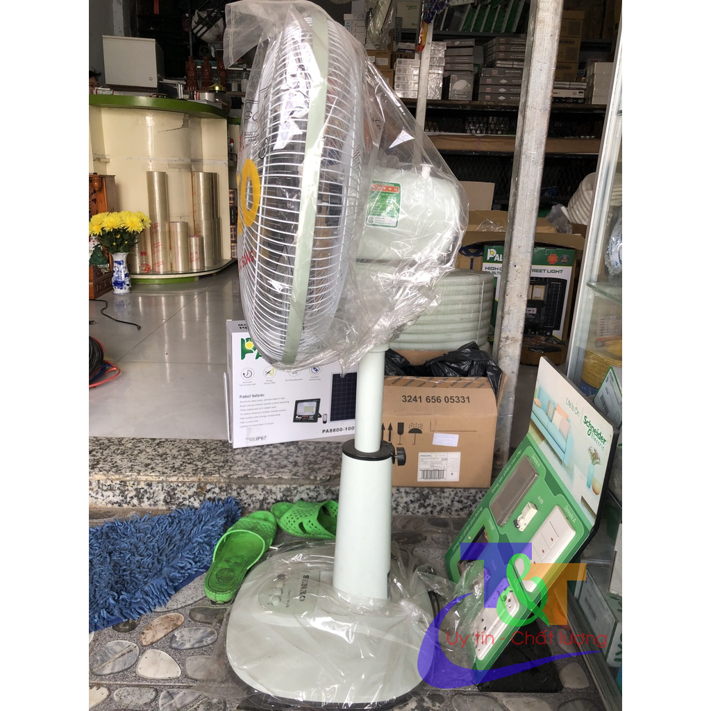 Quạt Lửng Senko L1638