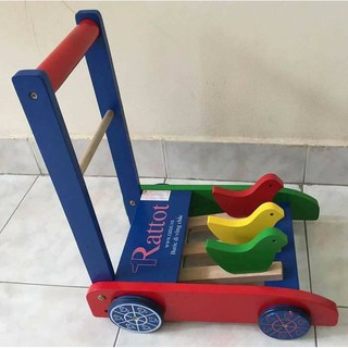 Xe tập đi 3 con gà