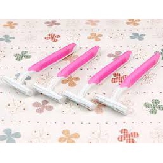 Bộ dao cạo râu 4 cây 3 lưỡi