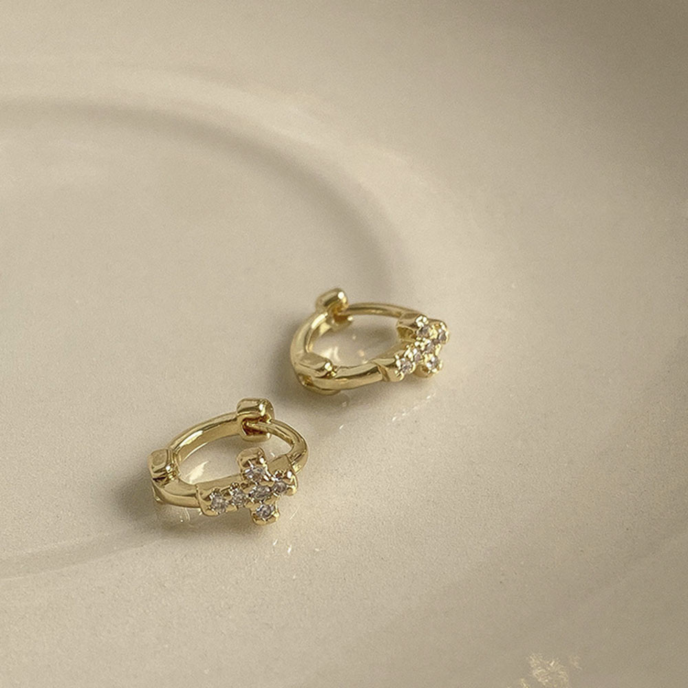 1 Đôi Bông Tai Thiết Kế Đơn Giản Xinh Xắn Cho Nữ