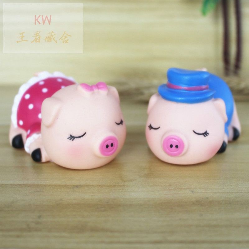 Phụ kiện heo cô dâu chú rể nằm mẫu mới trang trí tiểu cảnh,  chậu cây, làm đồ thủ công, trang trí bánh gato (gateau)