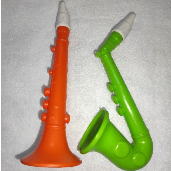 Bộ Đồ Chơi Kèn Trumpet Bằng Nhựa Kiểu Năm Mới Dễ Thương Cho Bé