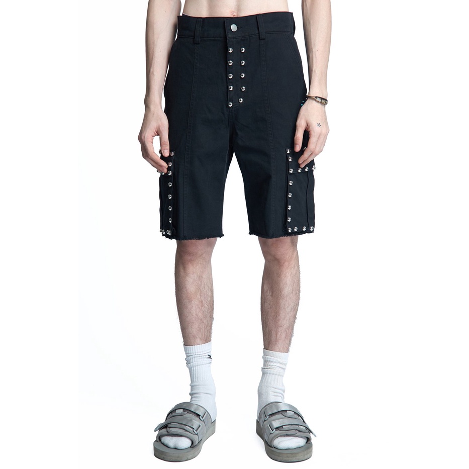 Quần STUDDED SHORT PANT/BLACK