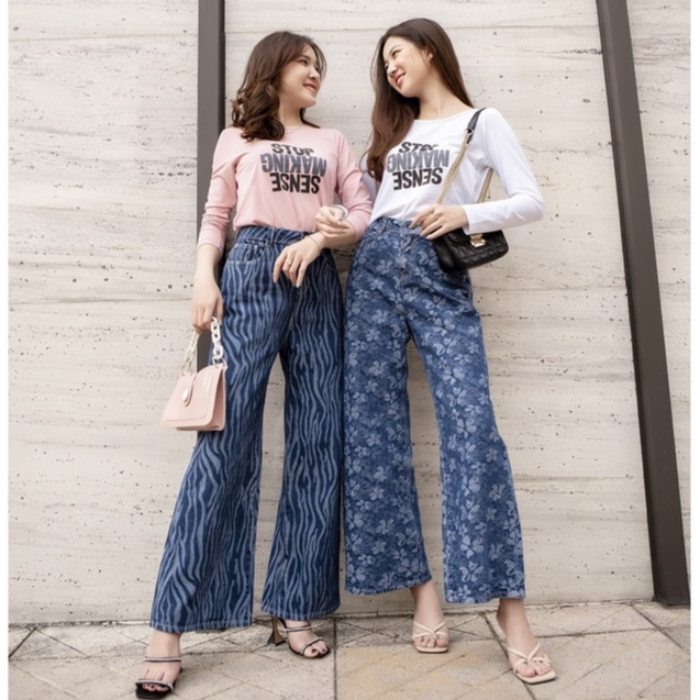 Quần Jeans Suông Nữ Rộng Họa Tiết GENVIET XQ124Y2037