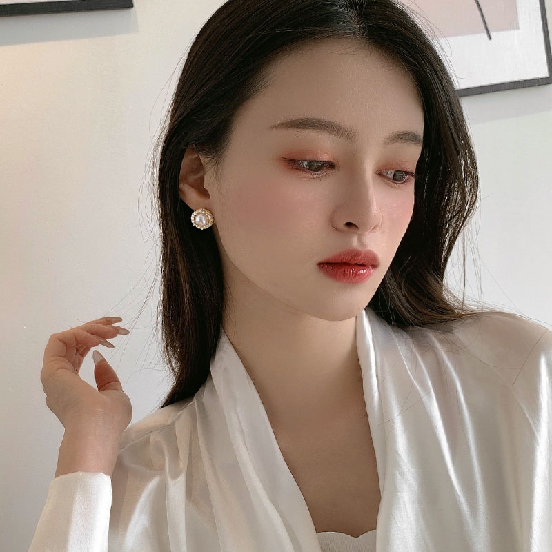 Bông tai tròn đính ngọc trai phong cách retro thanh lịch