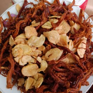 1kg khô heo cháy tỏi ( 2 hũ 500gr)