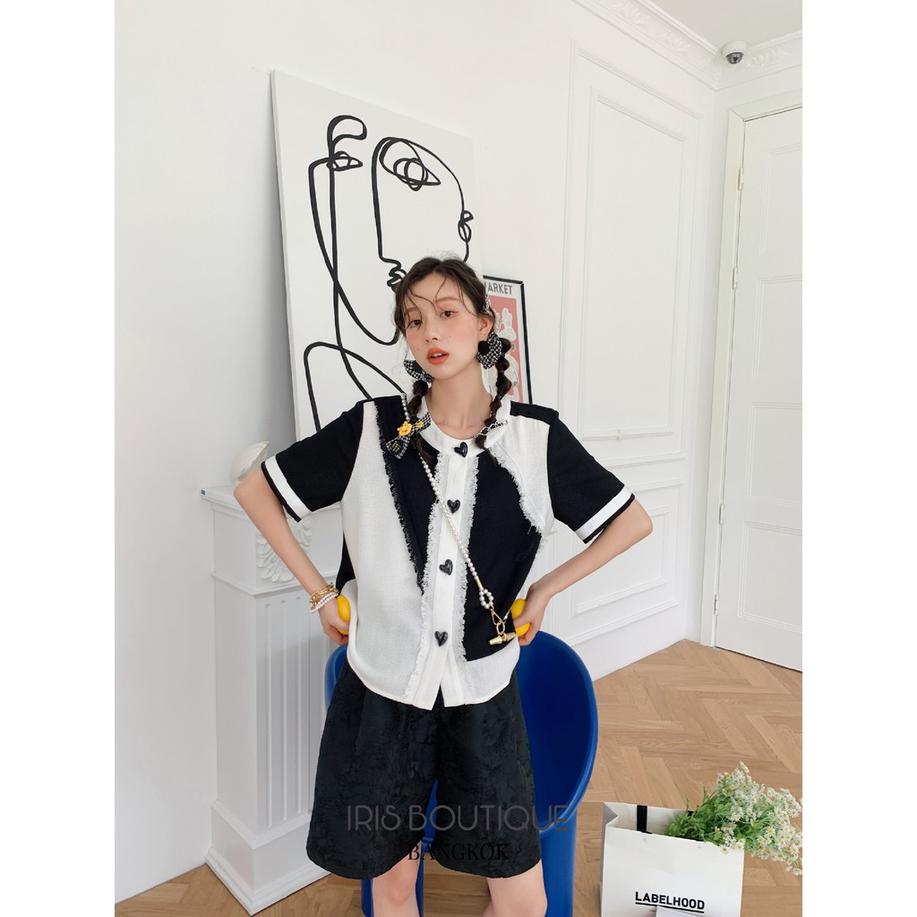 「Hàng sẵn」IRIS BOUTIQUE 22/SS IS151 heart button -Áo sơ mi