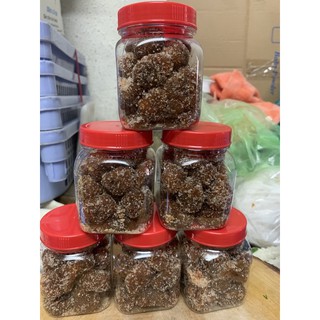 Me viên ngào đường muối ớt