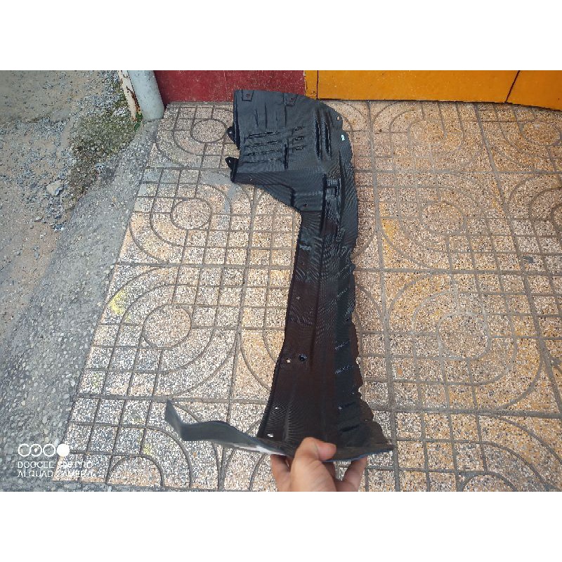 Lòng vè chắn bùn trước  Pajero V93 V97 5370A535 5370A536