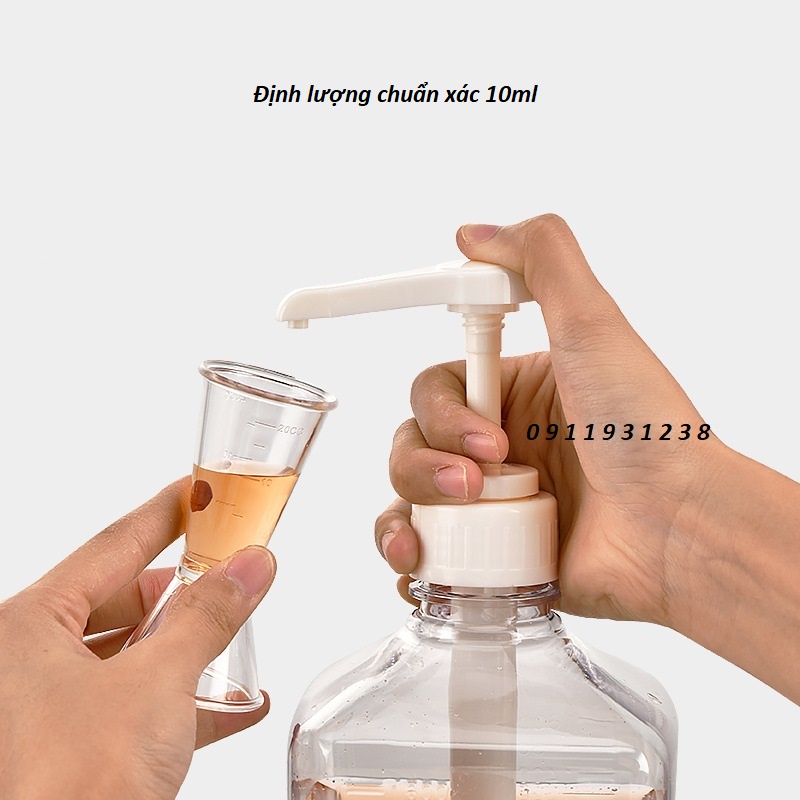 Bình bơm siro nhựa mica dung tích 1600ml kèm vòi pump 1 lần 10ml
