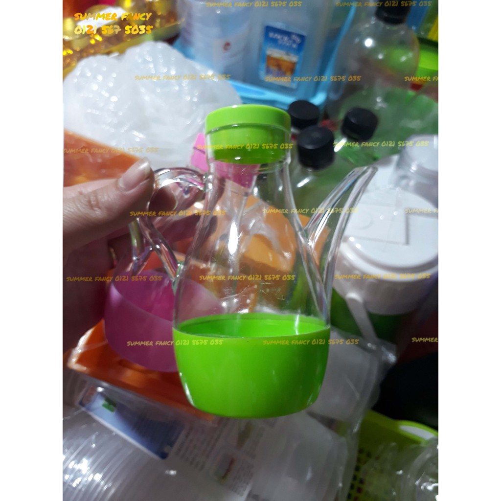 Bình đựng sốt nước chấm mắm xì dầu có vòi trong suốt - transparent spicy bottle with spout and handle jar