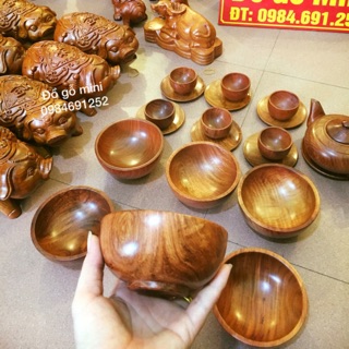 Bát ăn cơm gỗ hương ta