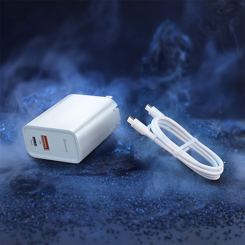 Ổ sạc tốc độ nhanh PPS C+U 30W có dây cáp dài 1M