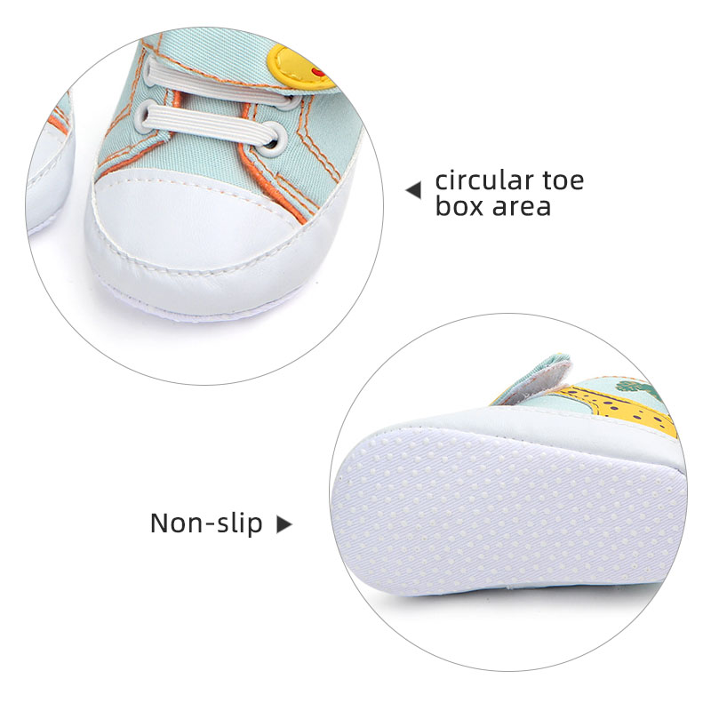 Giày tập đi bằng vải canvas phối cotton chống trượt họa tiết chú hươu cao cổ dễ thương cho bé